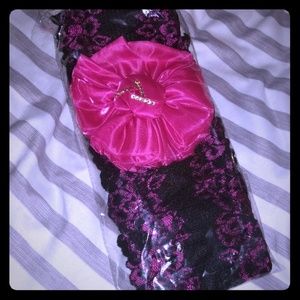 3/$12 NWT Pink and Black Stretch Waist Belt